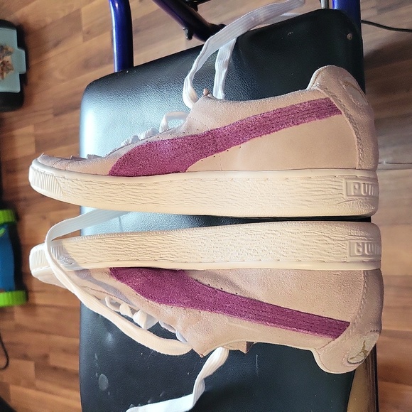 Women Shoes - Picture 7 of 7